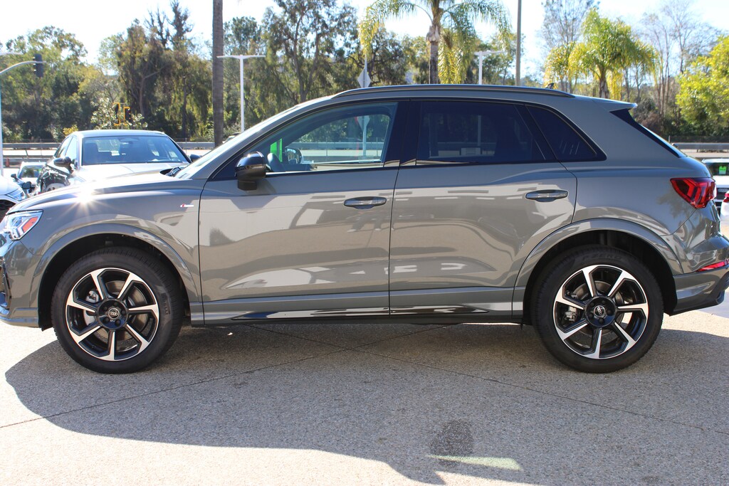 New 2025 Audi Q3 45 S line Premium SUV