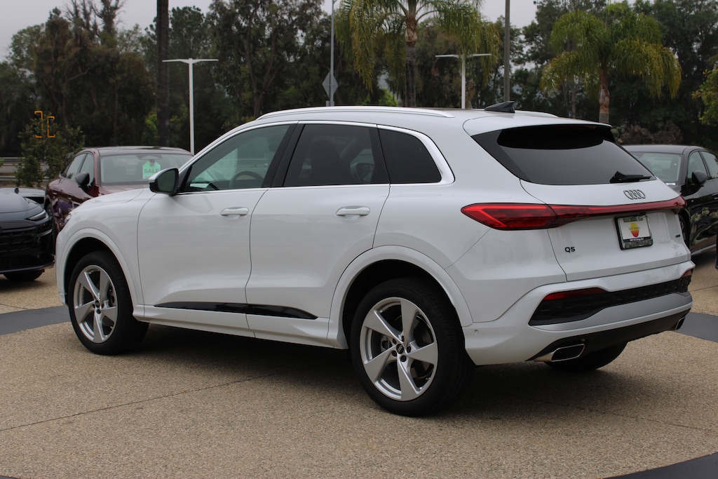 Certified 2025 Audi Q5 2.0T Premium SUV