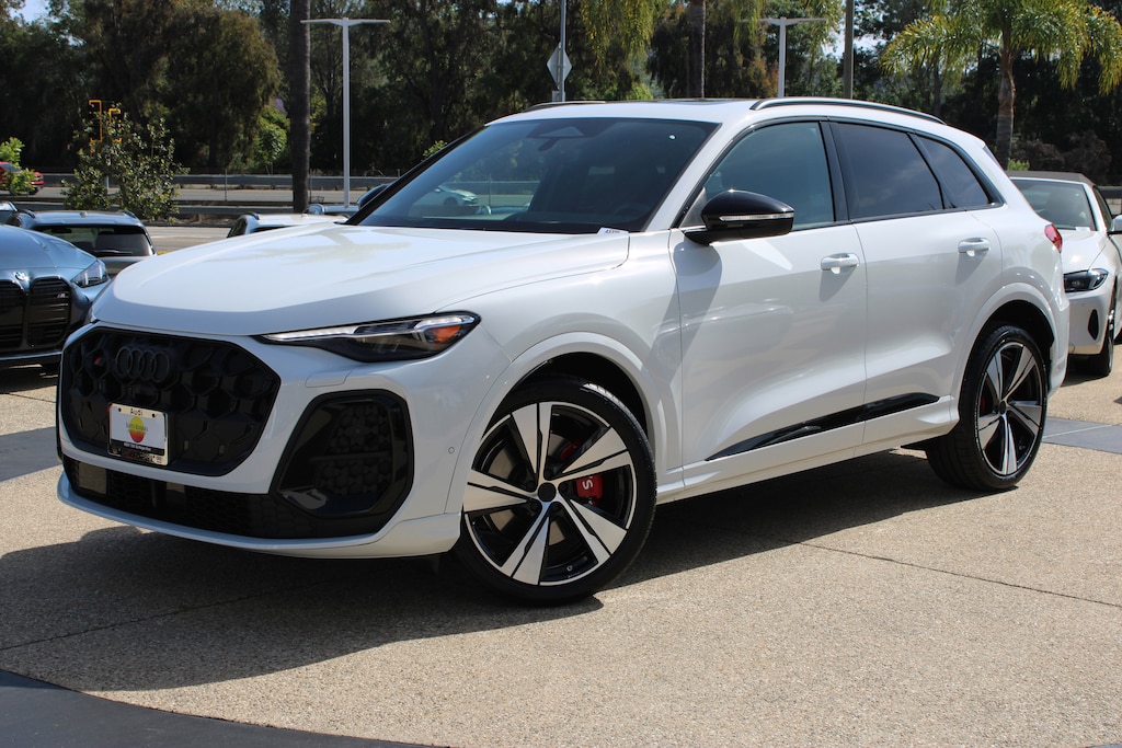 New 2026 Audi SQ5 3.0T Premium SUV