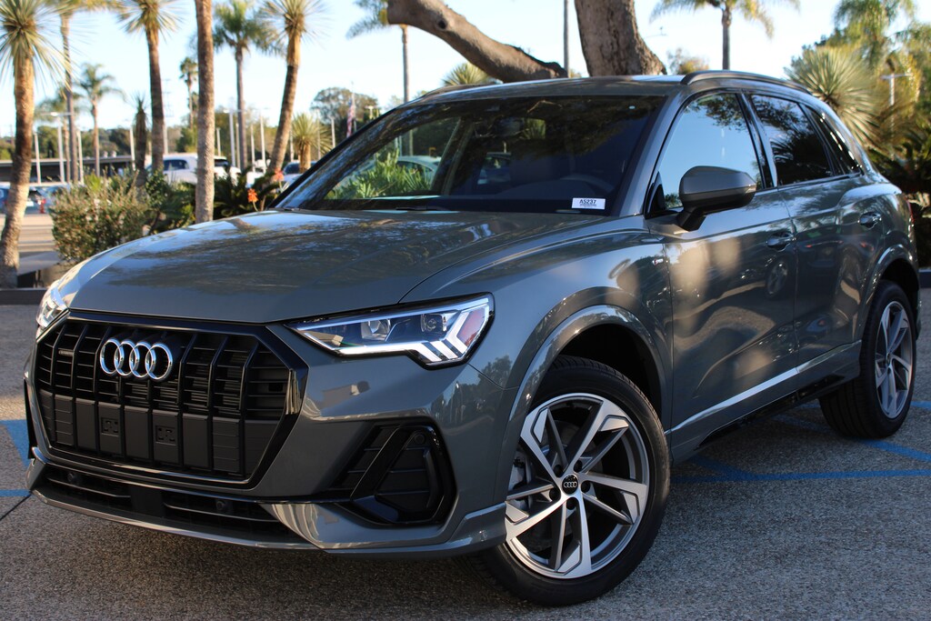 New 2025 Audi Q3 45 S line Premium SUV