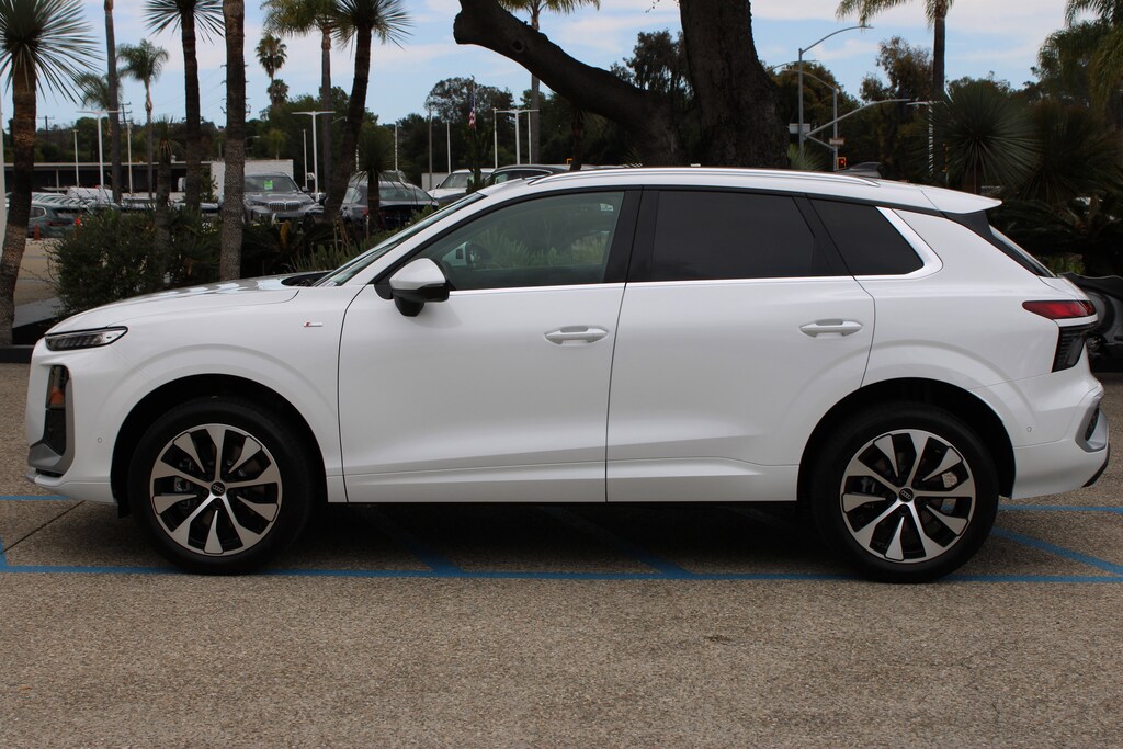 New 2026 Audi Q3 S line SUV