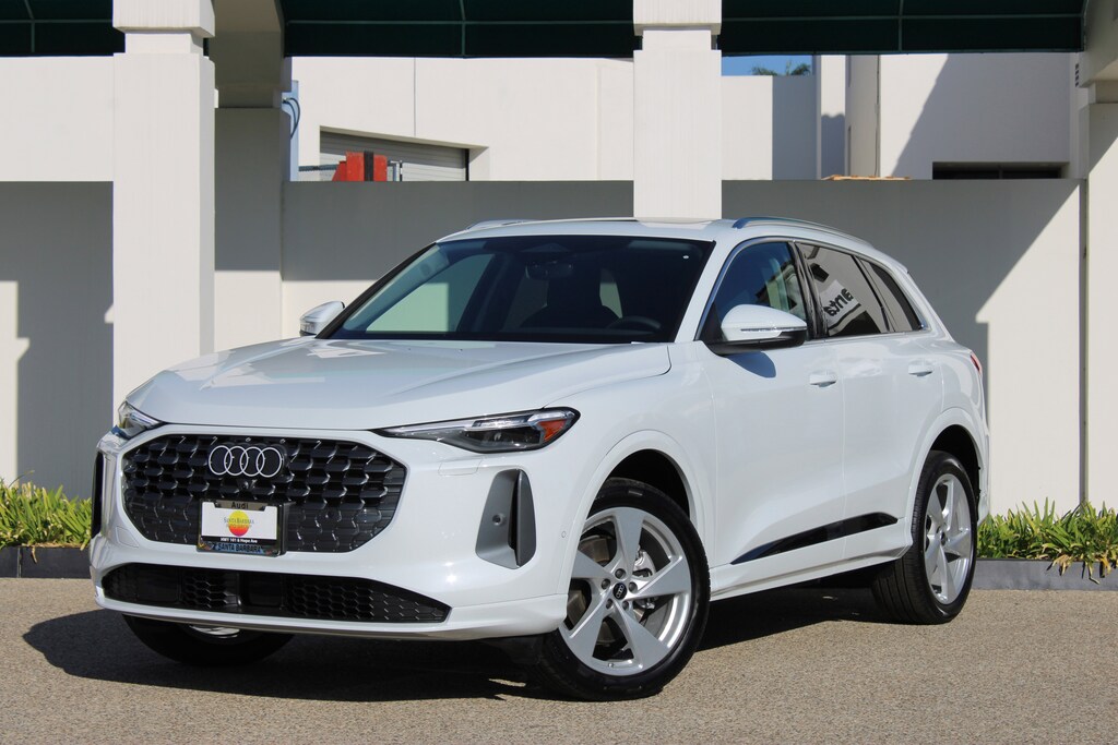 New 2025 Audi Q5 2.0T Premium SUV
