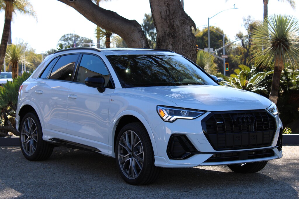 New 2025 Audi Q3 45 S line Premium SUV