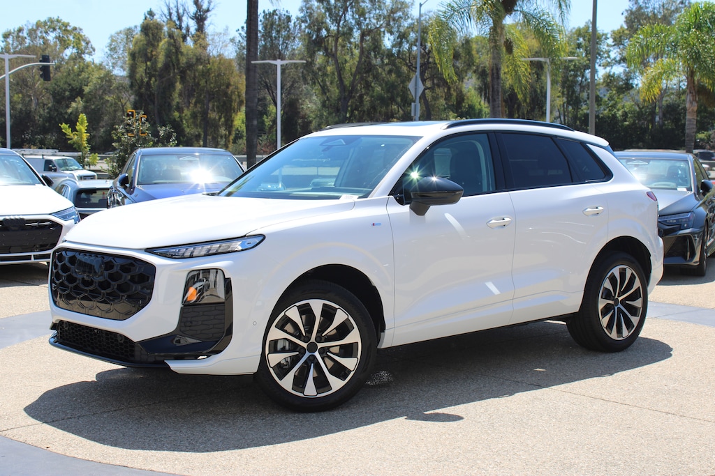New 2026 Audi Q3 S line SUV