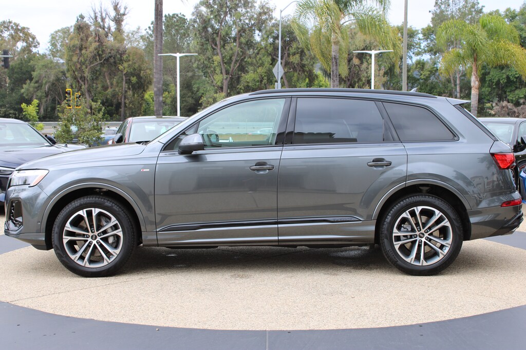 New 2026 Audi Q7 S line 55 Premium SUV