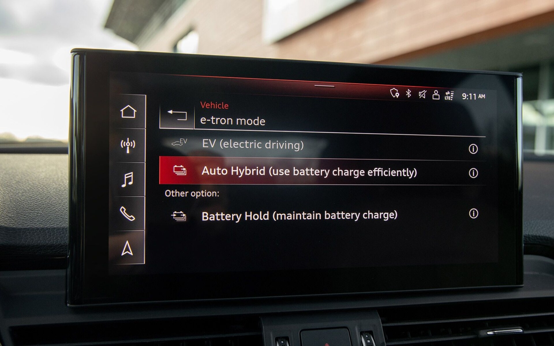 Audi%20Q6%20e-tron%20quattro%20Running.jpg