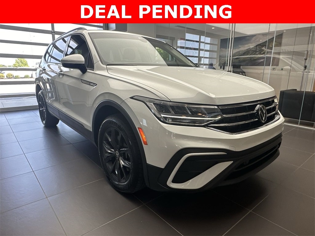 Used 2022 Volkswagen Tiguan S with VIN 3VV0B7AX5NM040529 for sale in Kansas City