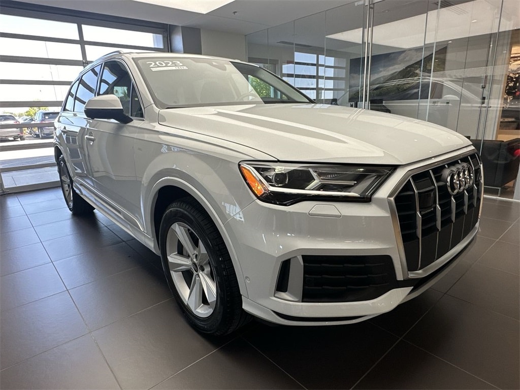 Used 2023 Audi Q7 Premium with VIN WA1ACBF71PD010433 for sale in Merriam, KS