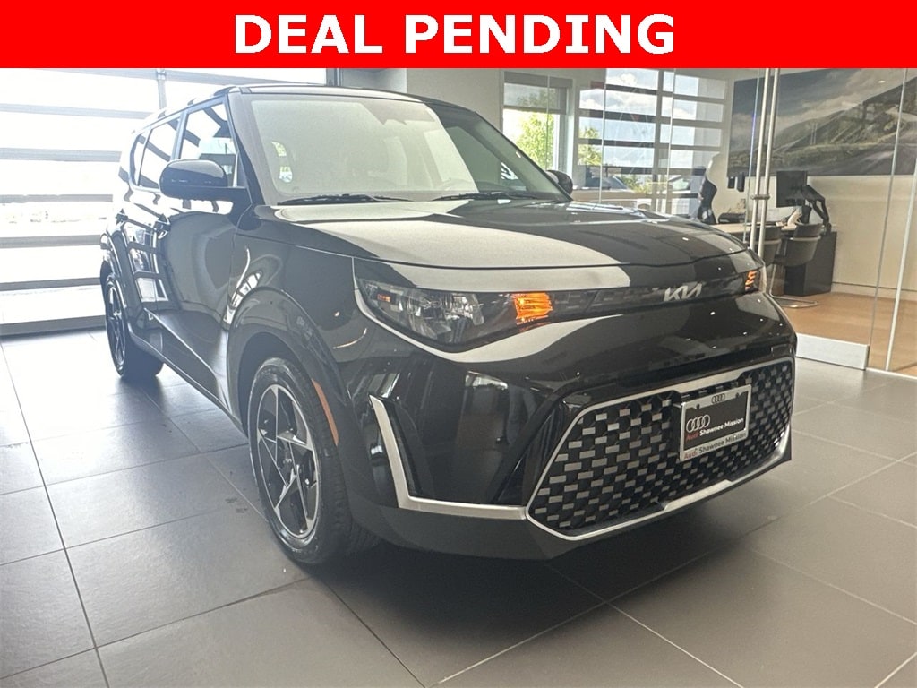 Used 2023 Kia Soul EX with VIN KNDJ33AU0P7854275 for sale in Kansas City