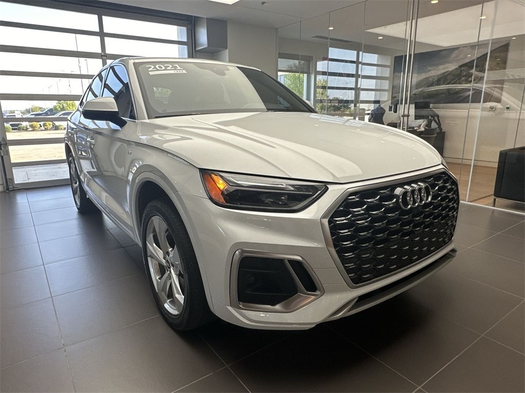 Used 2021 Audi Q5 Sportback Premium Plus with VIN WA15AAFY0M2133965 for sale in Merriam, KS