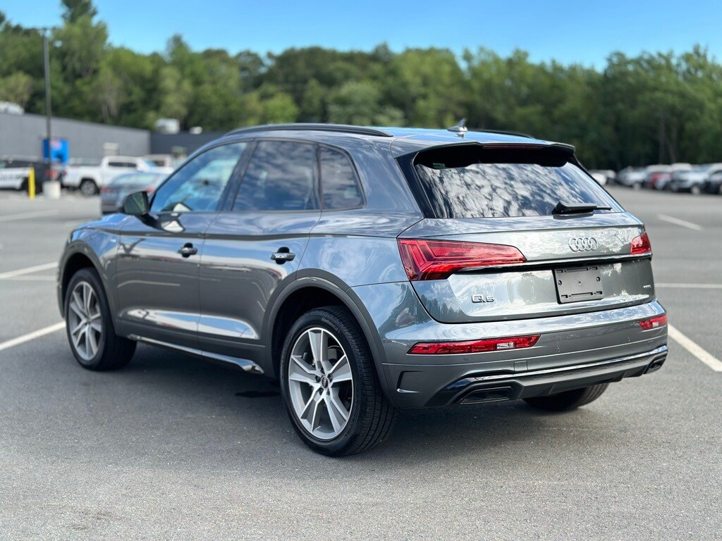2025 Audi Q5 45 S line Premium photo 3