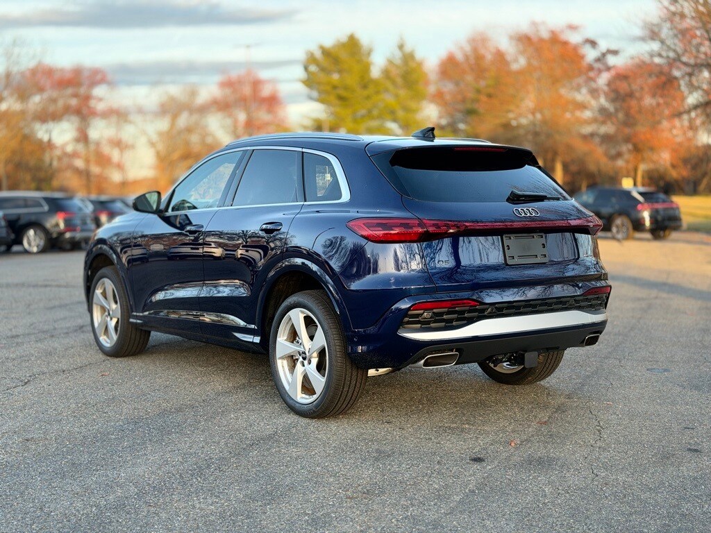 2025 Audi Q5 2.0T Premium Plus photo 4