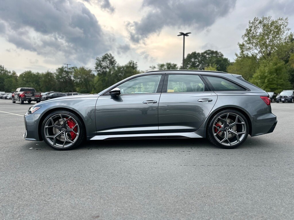 2026 Audi RS 6 Avant Performance Base photo 3