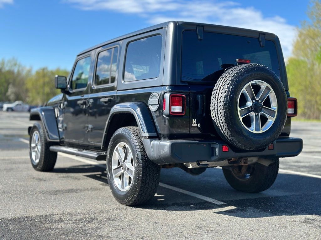 Used 2018 Jeep Wrangler Unlimited Sahara SUV