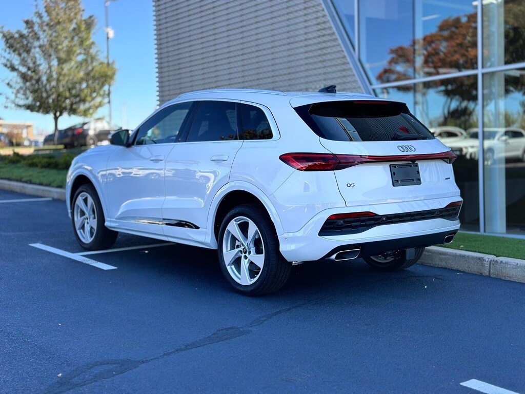 2025 Audi Q5 2.0T Premium Plus photo 4