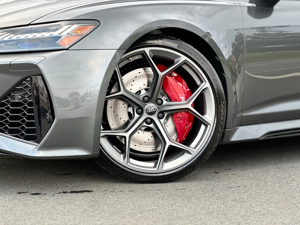 2026 Audi RS 6 Avant Performance Base photo 2
