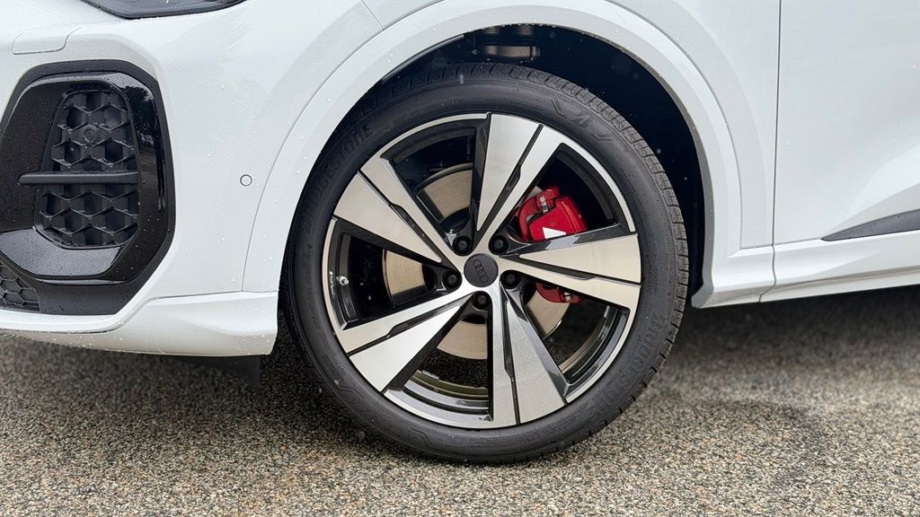New 2026 Audi SQ5 SUV