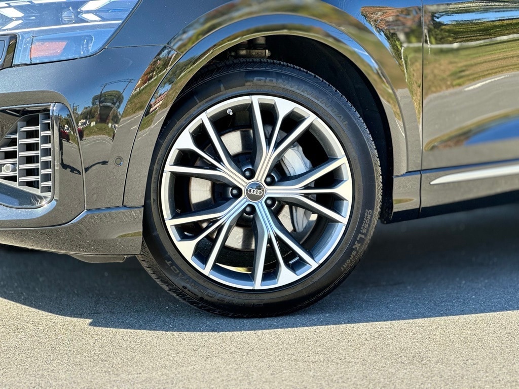 Used 2024 Audi Q8 55 Prestige SUV