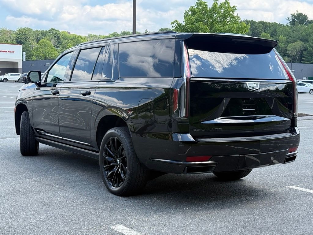 Used 2023 Cadillac Escalade ESV Sport Platinum SUV