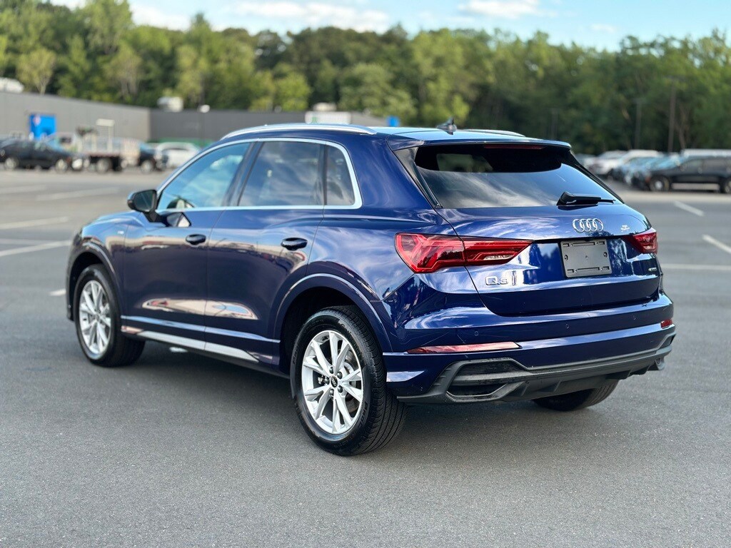 2023 Audi Q3 Premium S line photo 4