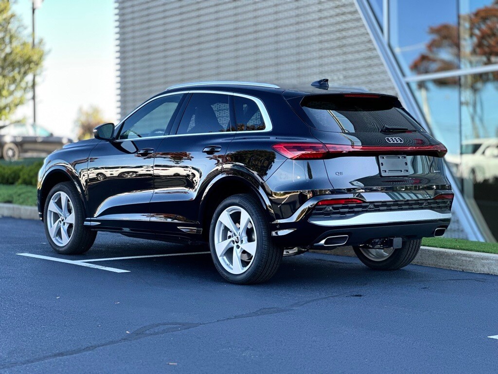 2025 Audi Q5 2.0T Premium Plus photo 4