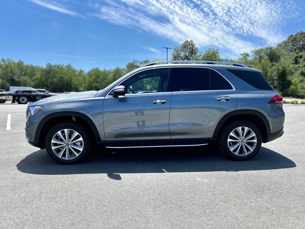 2022 Mercedes Benz GLE 350 4MATIC photo 3