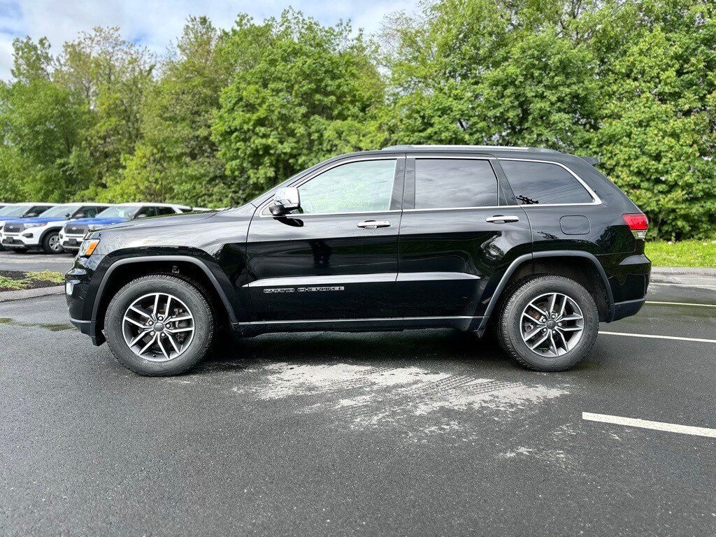 2020 Jeep Grand Cherokee Limited photo 2