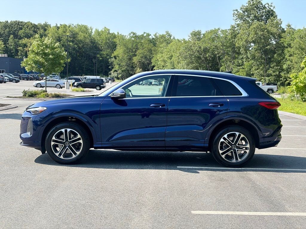 Used 2025 Audi Q5 2.0T Premium SUV