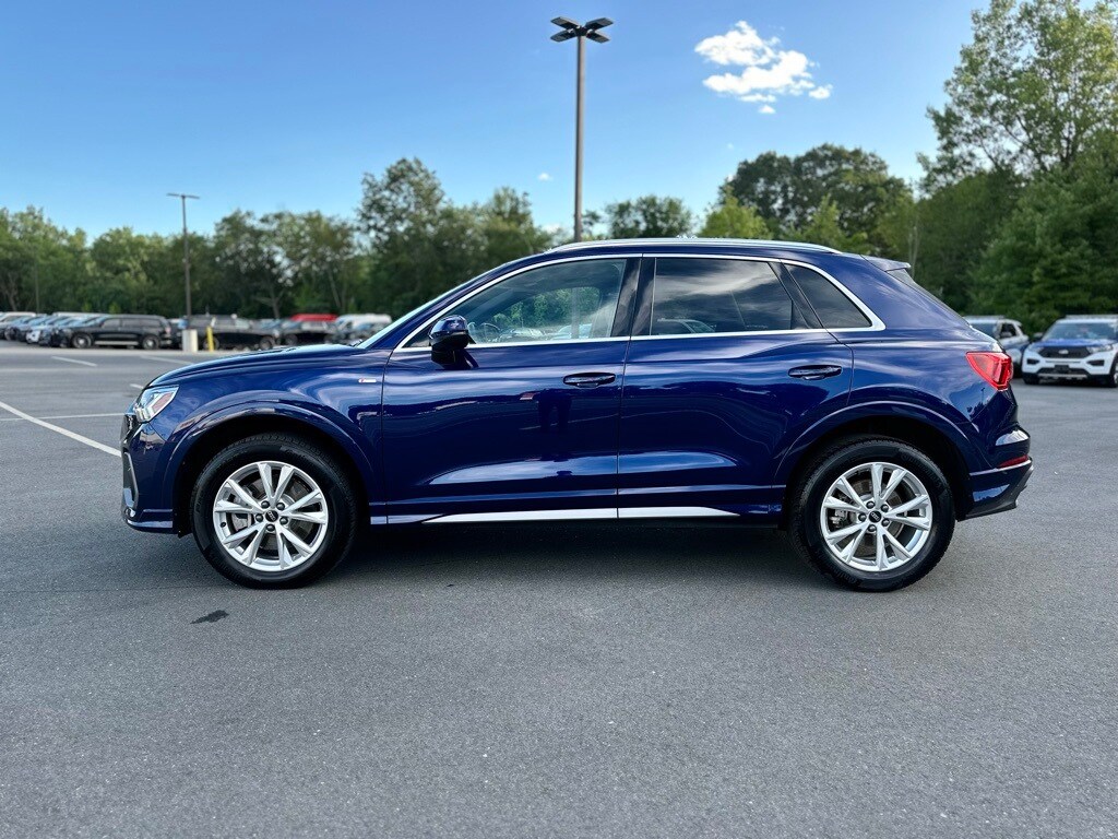 2023 Audi Q3 Premium S line photo 3