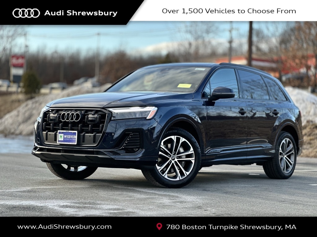 Used 2025 Audi Q7 45 Premium SUV
