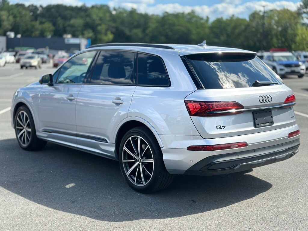 2025 Audi Q7 45 Premium photo 3