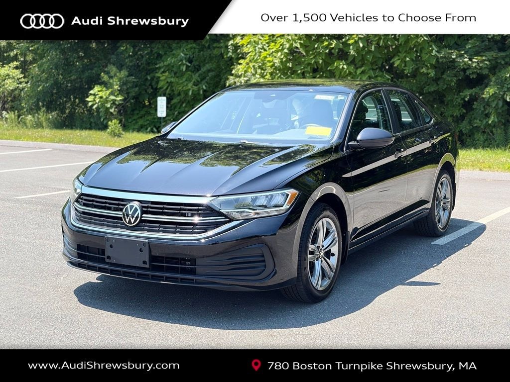 Used 2024 Volkswagen Jetta 1.5T SE Sedan