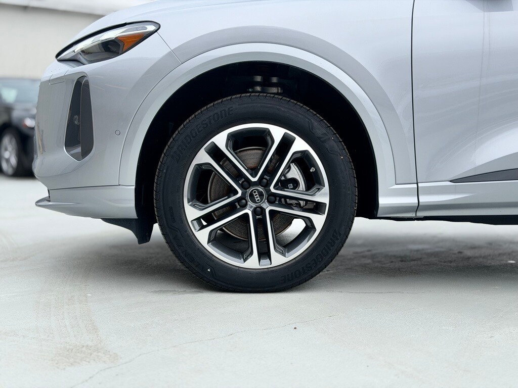 2025 Audi Q5 2.0T Premium photo 3