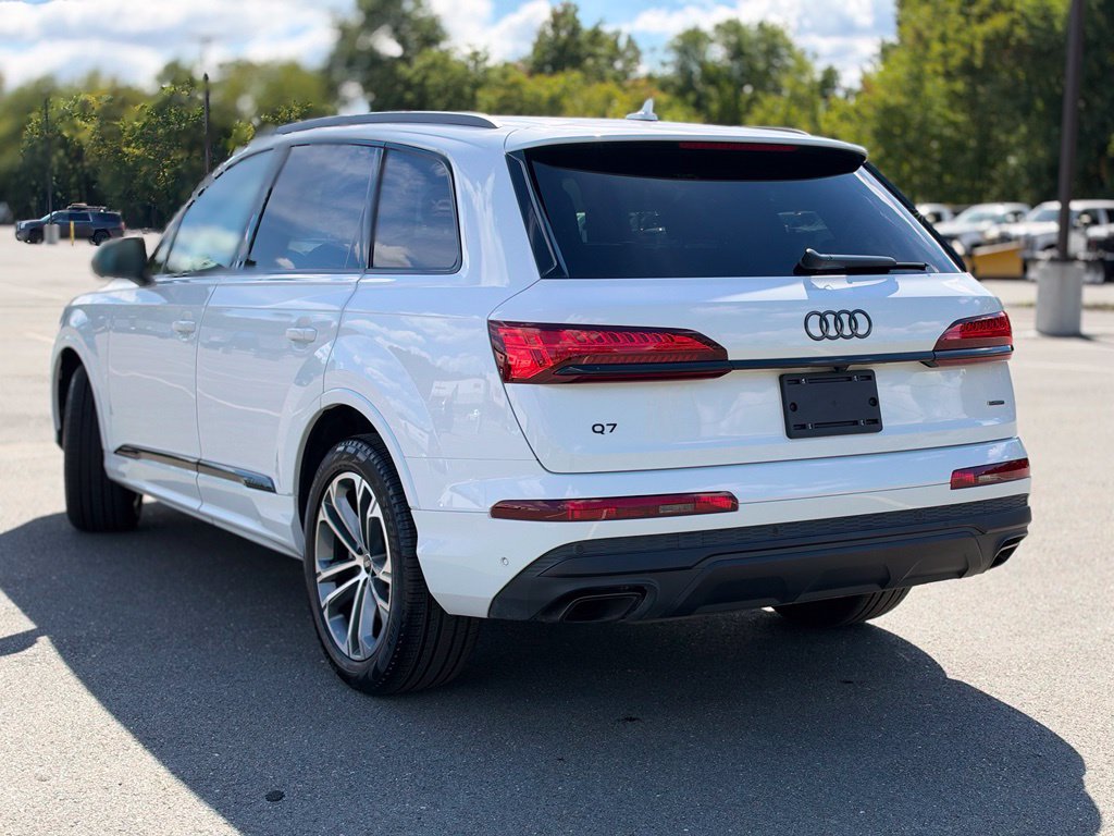Used 2026 Audi Q7 45 Premium SUV