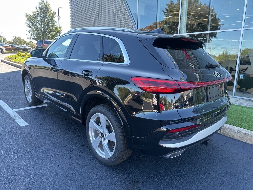 2025 Audi Q5 2.0T Premium Plus photo 4