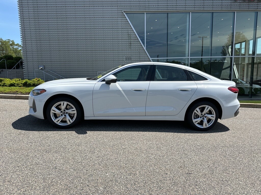 2025 Audi A5 2.0T Premium Plus photo 2
