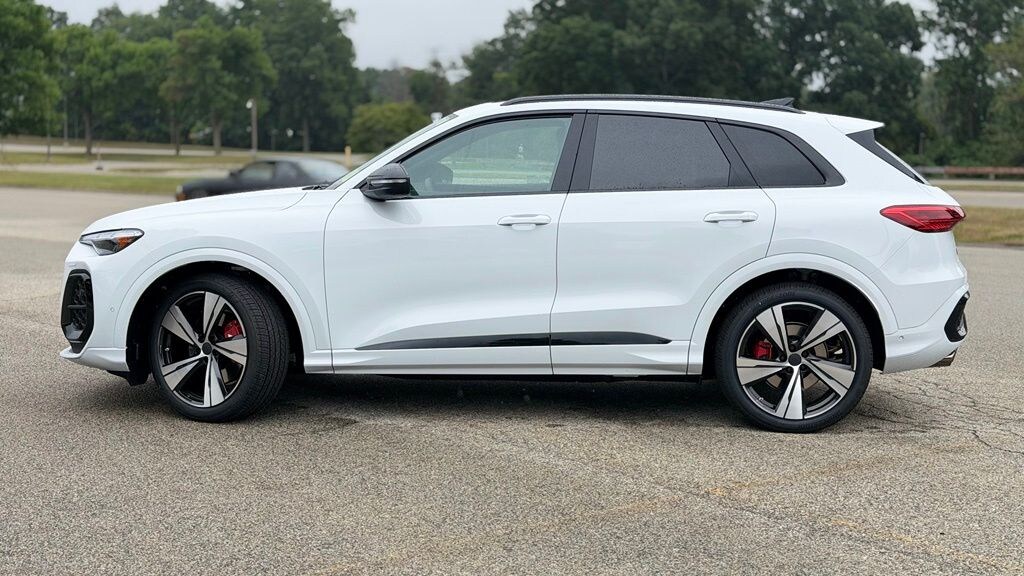 New 2026 Audi SQ5 SUV
