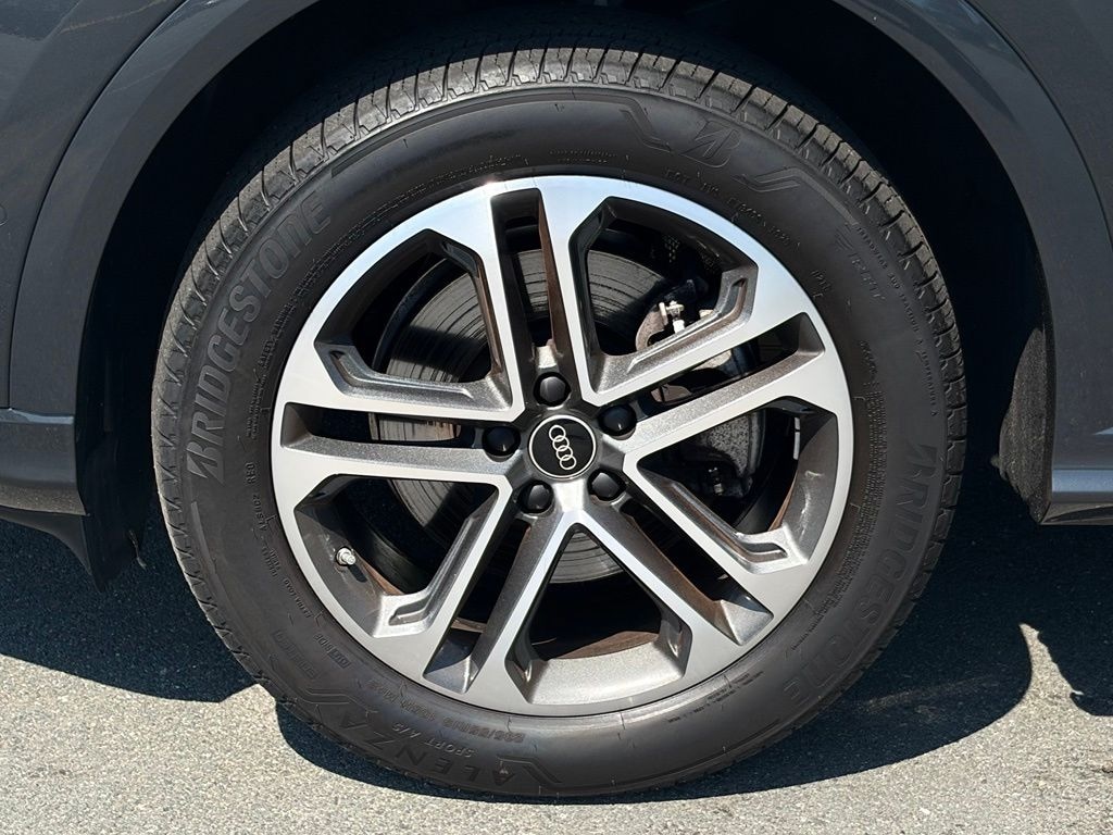Used 2025 Audi Q5 2.0T Premium SUV