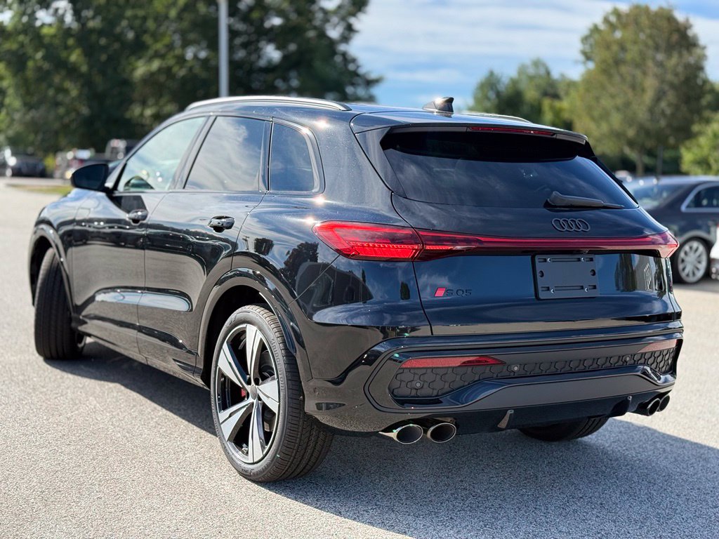New 2026 Audi SQ5 SUV