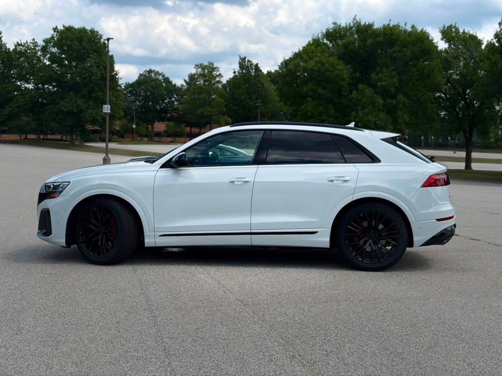New 2026 Audi SQ8 SUV
