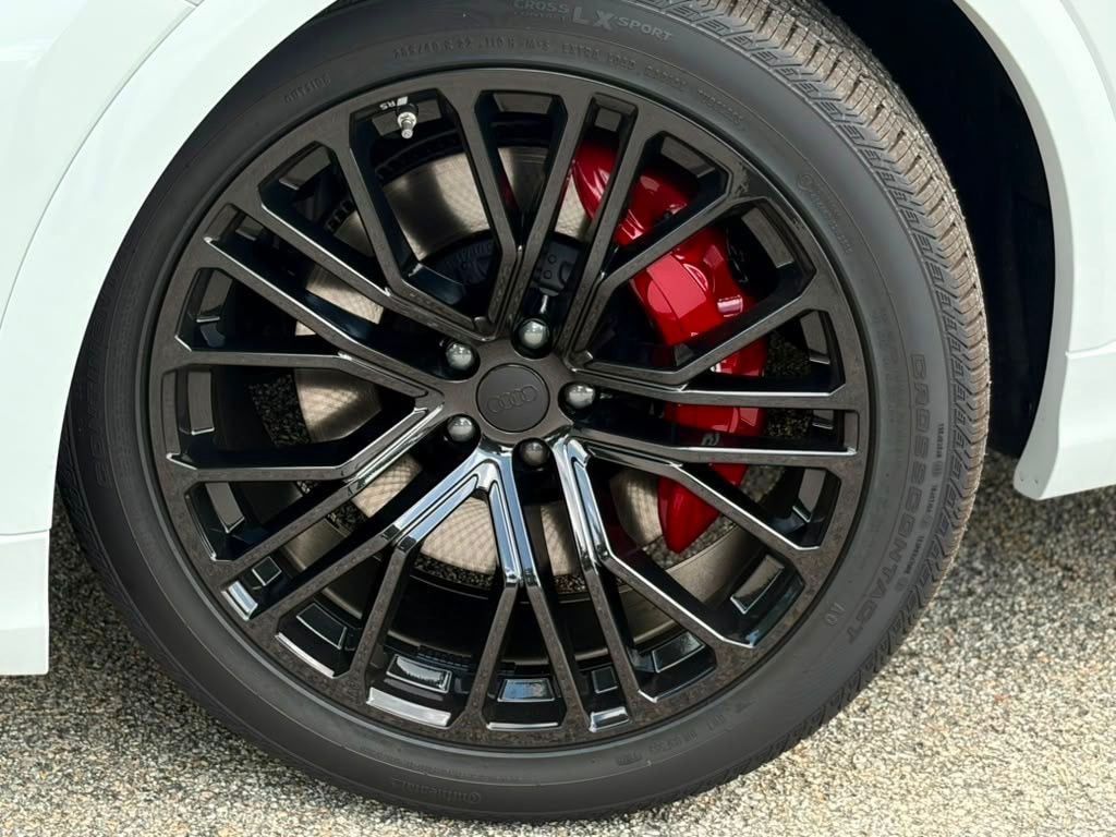 New 2026 Audi SQ8 SUV