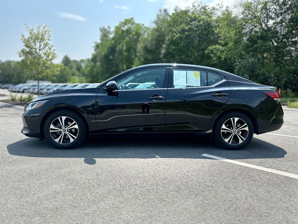 2023 Nissan Sentra SV photo 3