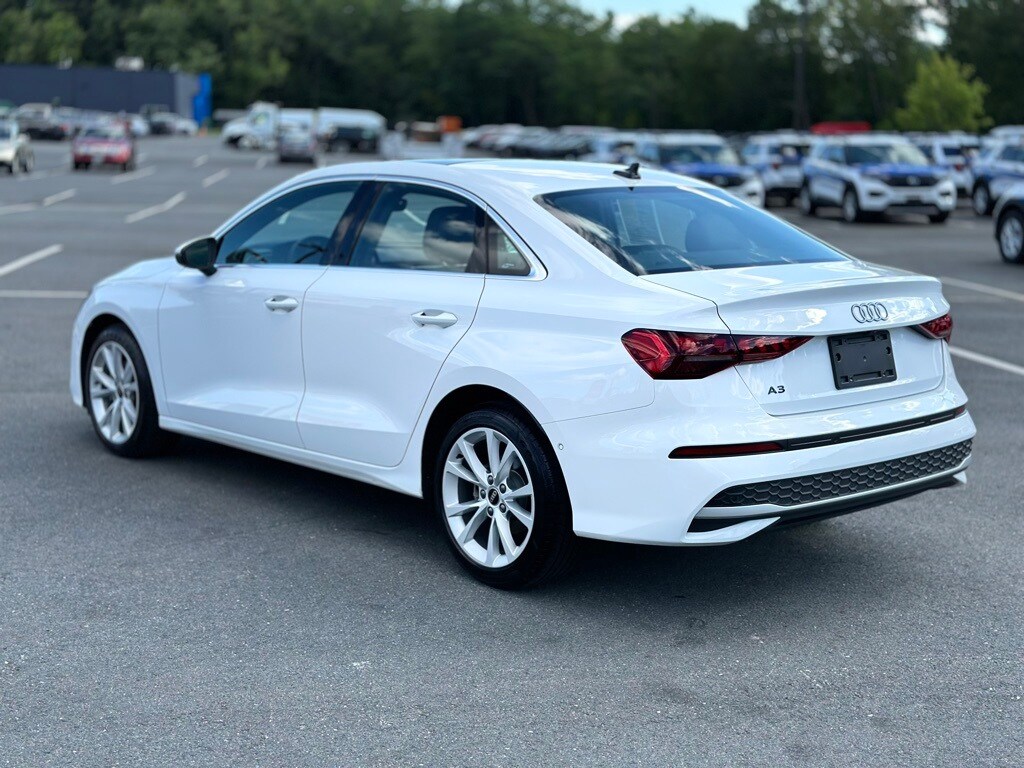 2025 Audi A3 40 Premium Quattro photo 4