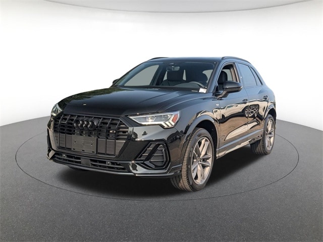2025 Audi Q3 S Line Premium's photo