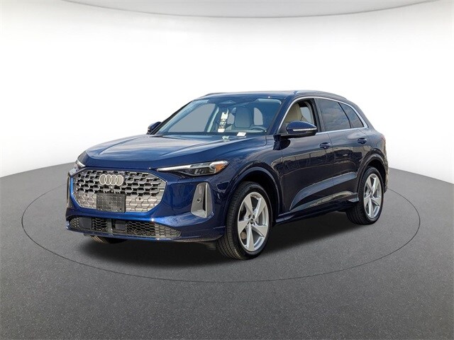 2025 Audi New Q5 Prestige's photo