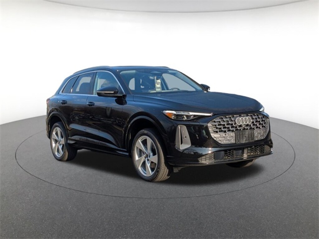 New 2025 Audi Q5 2.0T Premium SUV