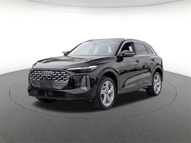 2025 Audi New Q5 Premium Plus's photo