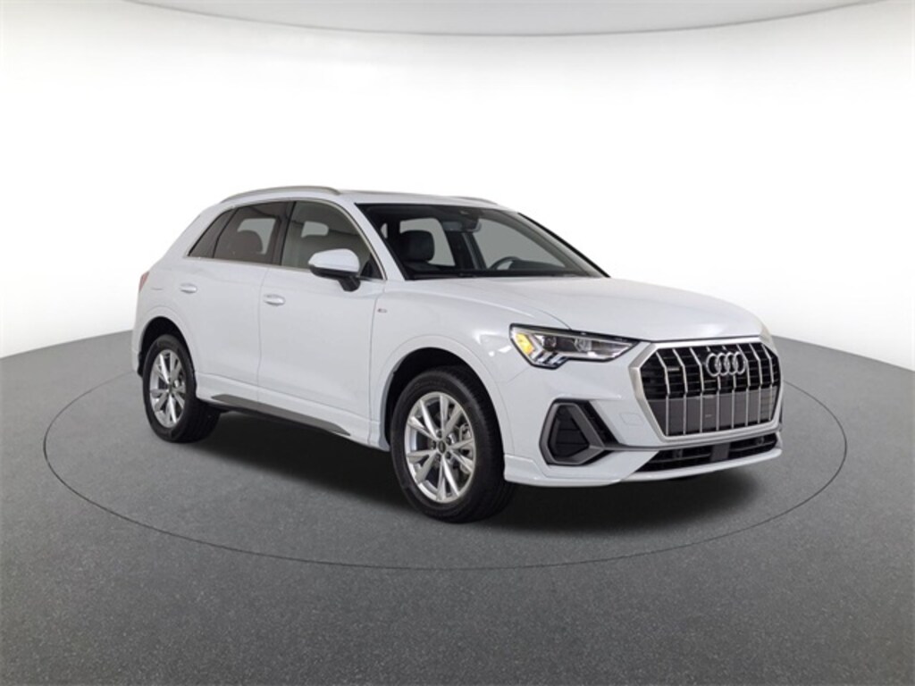 Used 2024 Audi Q3 Premium Plus SUV