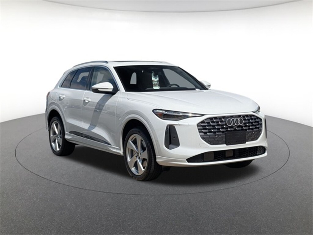 New 2025 Audi Q5 2.0T Premium SUV