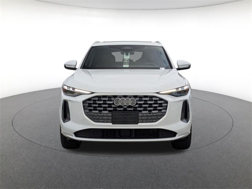 New 2025 Audi Q5 2.0T Premium SUV